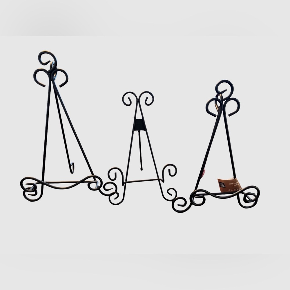 Studio Decor Black Metal Display Easels